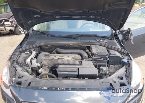 2012 Volvo S60 T5 from USA, damaged, VIN YV1622FS6C2138136